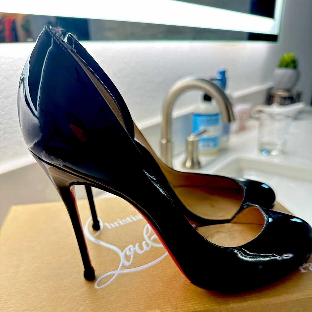 Helmour patent  💯 calf Loubs